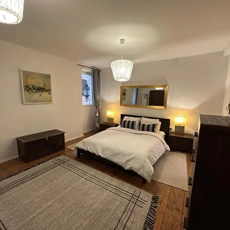 아파트 5c Luxury 로비니